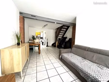 maison 70m2 avec cour