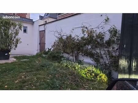 terrain constructible caen centre 145m2
