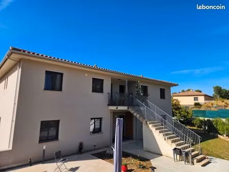 vends t3 meublé 65m +terrasse 11m +garage 37m