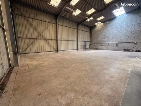 location hangar stockage entreposage