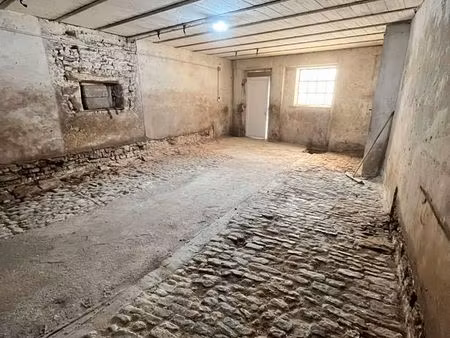local stockage 47 m² – accès facile – freybouse