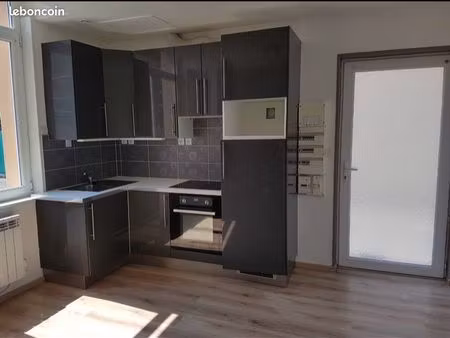 apparemment 32 m2