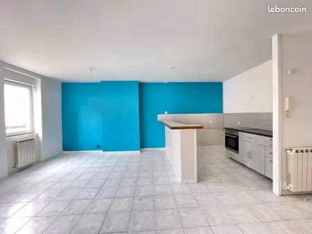 appartement 70m2 / 3 chambres / lumineux en duplex