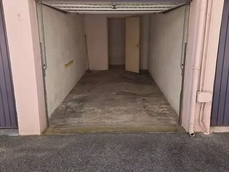 garage la garde 83130
