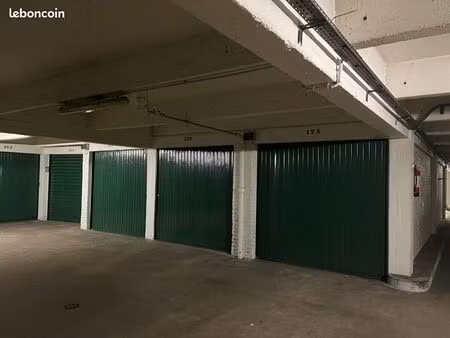 parking box voiture auteuil avec borne de charge