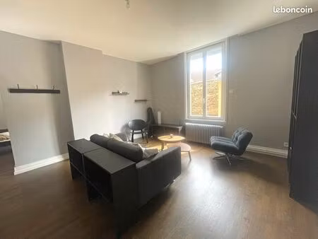 t2 meuble tassin centre