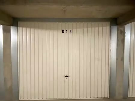 garage box ferme en sous sol
