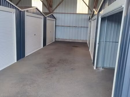 location box/garage