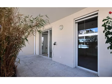 location appartement  m² t-4 à marseille 12  1 479 €