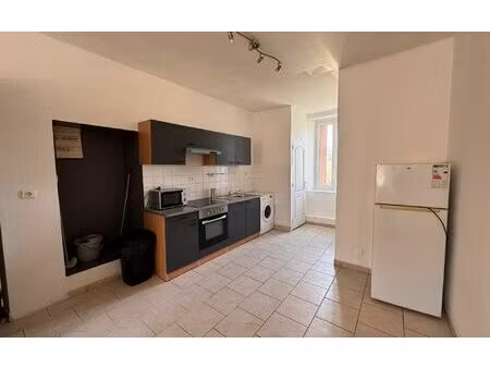 location appartement  m² t-3 à molières-sur-cèze  450 €