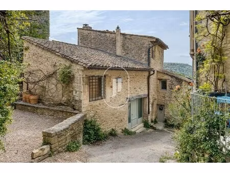 maison de village avec piscine à vendre à saignon
