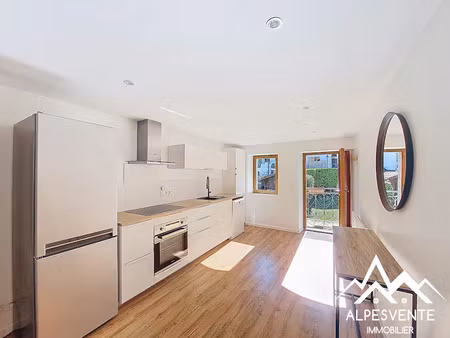 location meublée appartement 4 pièces 90.71 m² à cervens (74550)  1 400 €