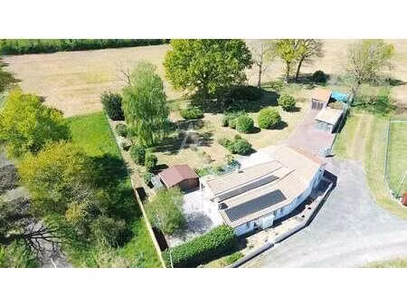 vente maison à aizenay (85190) : à vendre / 133m² aizenay