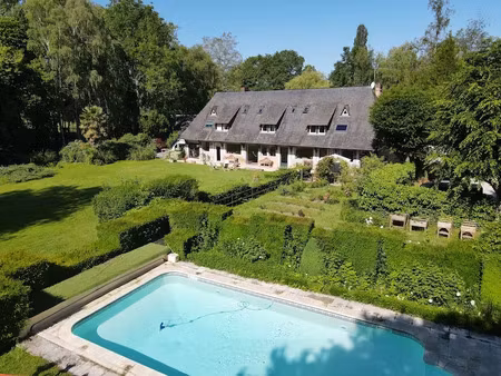 location meublée propriété 8 pièces à vauville (14800)  11 000 €