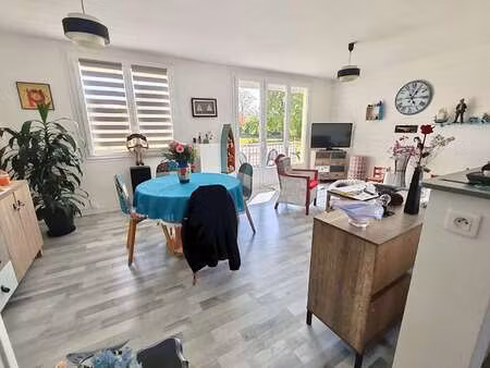 vente appartement 4 pièces à pont-rousseau (44400) : à vendre 4 pièces / 67m² pont-roussea