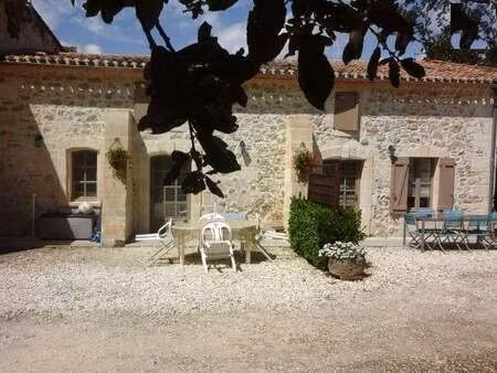 location maison à saint-martin-du-bois (33910) : à louer / 80m² saint-martin-du-bois