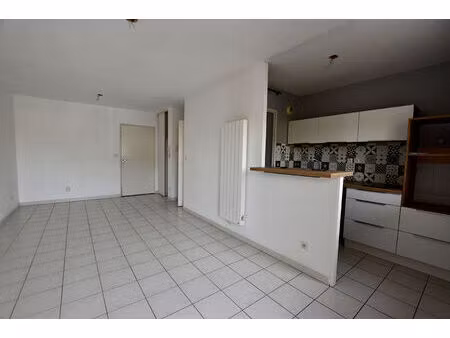 appartement jonquieres 2 pièce(s) 47 m2
