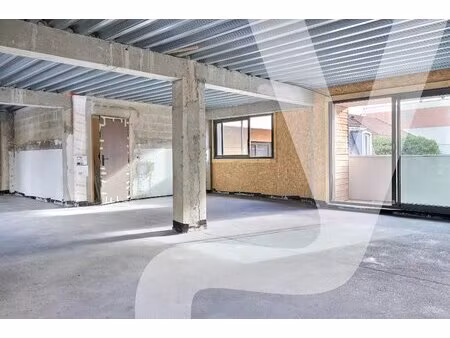 loft 4 pièces - 1er étage - bas montreuil