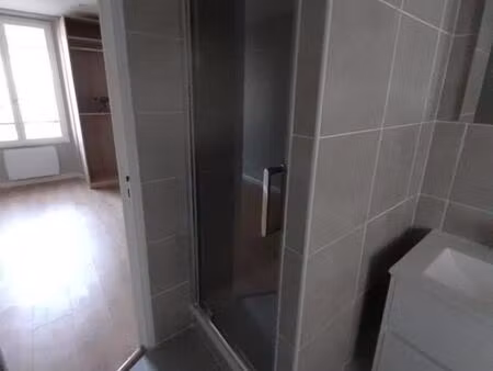 t2 / 38m² / massy-palaiseau (rer b)