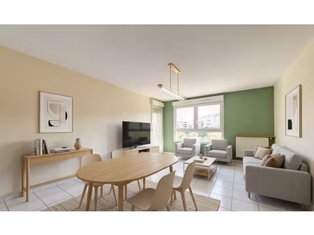 3 pièces lumineux avec balcon et garage  charpennes