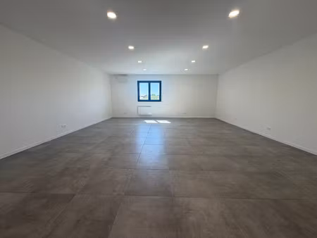 bureau 57 m - mennecy - zac montvrain ii