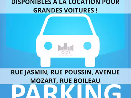 plusieurs places de parkings et boxs disponible pour grandes