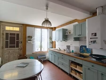 maison de village de 64 m² à chuelles