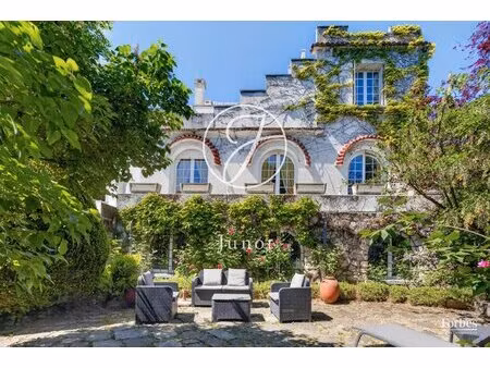 suresnes - raguidelles - maison 458m² - terrain 1200m²