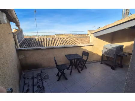 location appartement  m² t-2 à pont-saint-esprit  555 €