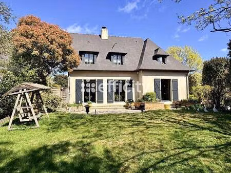 vente maison à châteaugiron (35410) : à vendre / 141m² châteaugiron
