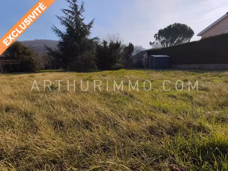 vente terrain 760 m2 à saint-maurice-l'exil