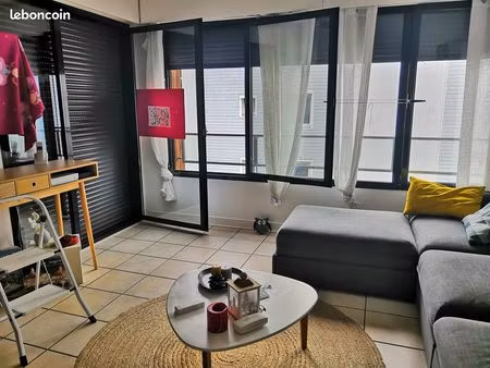 appartement t3 quartier médiathèque