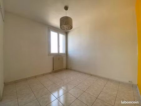 appartement 4 pièces 75 m²