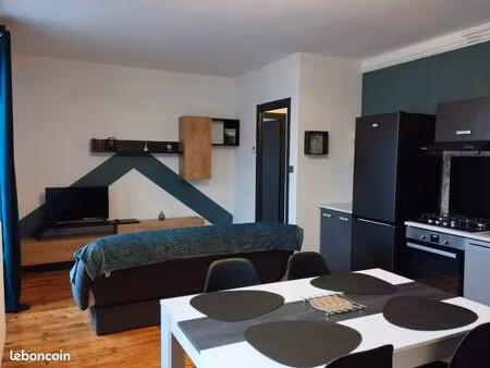 appartement meublé + parking