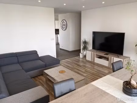 appartement 4 pièces 82 m²