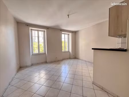 appartement 2 pièces 31 m²