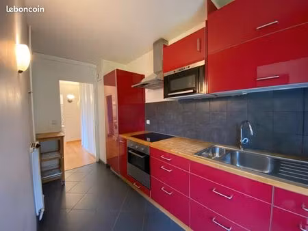 bel appartement t2 meublé à croix