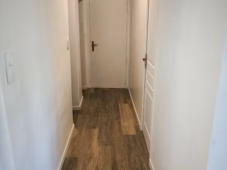 f3-70m2 bon volume+cuisine équipée