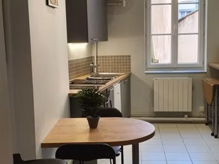 t1 - 69002 lyon