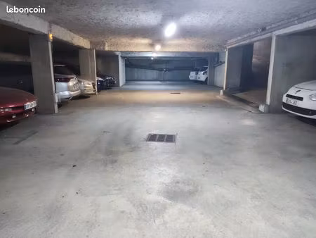 place de parking couvert a louer quartir edouard vaillant
