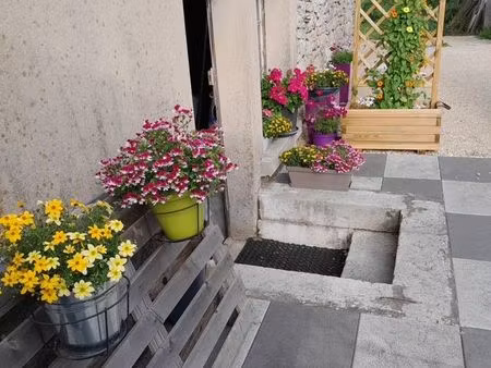a louer bel appartement de 58m2 au coeur du russey