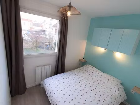 t2 meublé refait à neuf  lumineux
