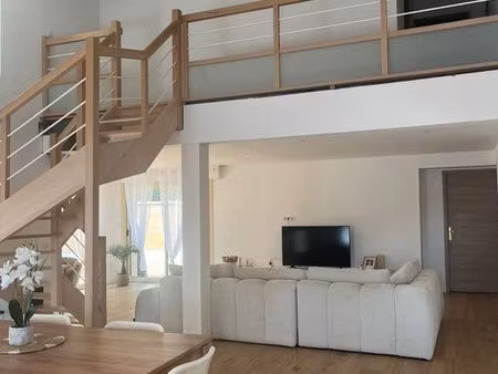 maison meublée 4 chambres – bail mobilité – hourtin – disponible septembre
