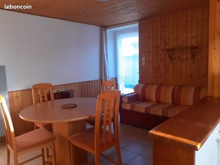 t2 meublé centre aizenay 35 m2