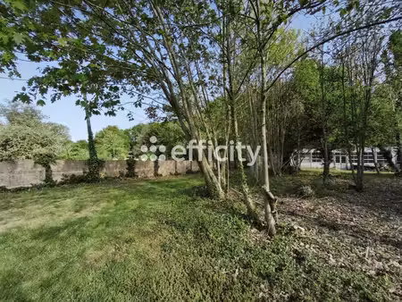 terrain constructible neuf à vendre