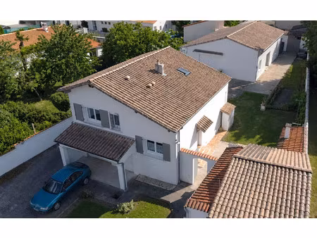 maison saint-palais-sur-mer m² t-7 à vendre  627 000 €