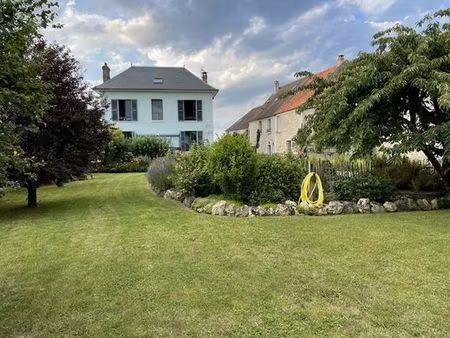 villa de 10 pièces de luxe en vente breuillet  france