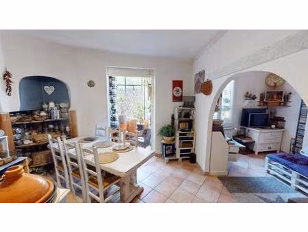 appartement t3 58m² draguignan - centre-ville  charme et authenticité