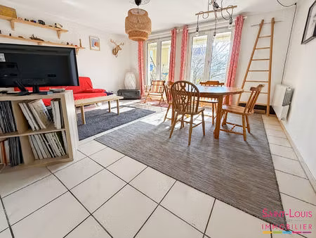 poissy centre appartement 3 pièces de 65.78 m2 avec terrasse