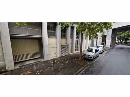garage - 11.31m ²